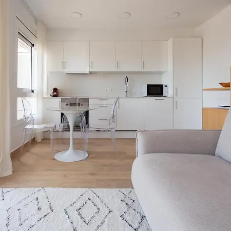Apartament A Pie De Playa En Mar! Gavà