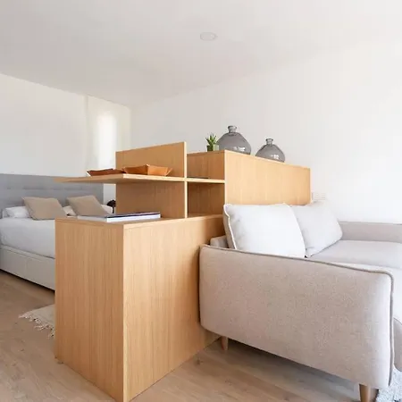 A Pie De Playa En Mar! Gavà